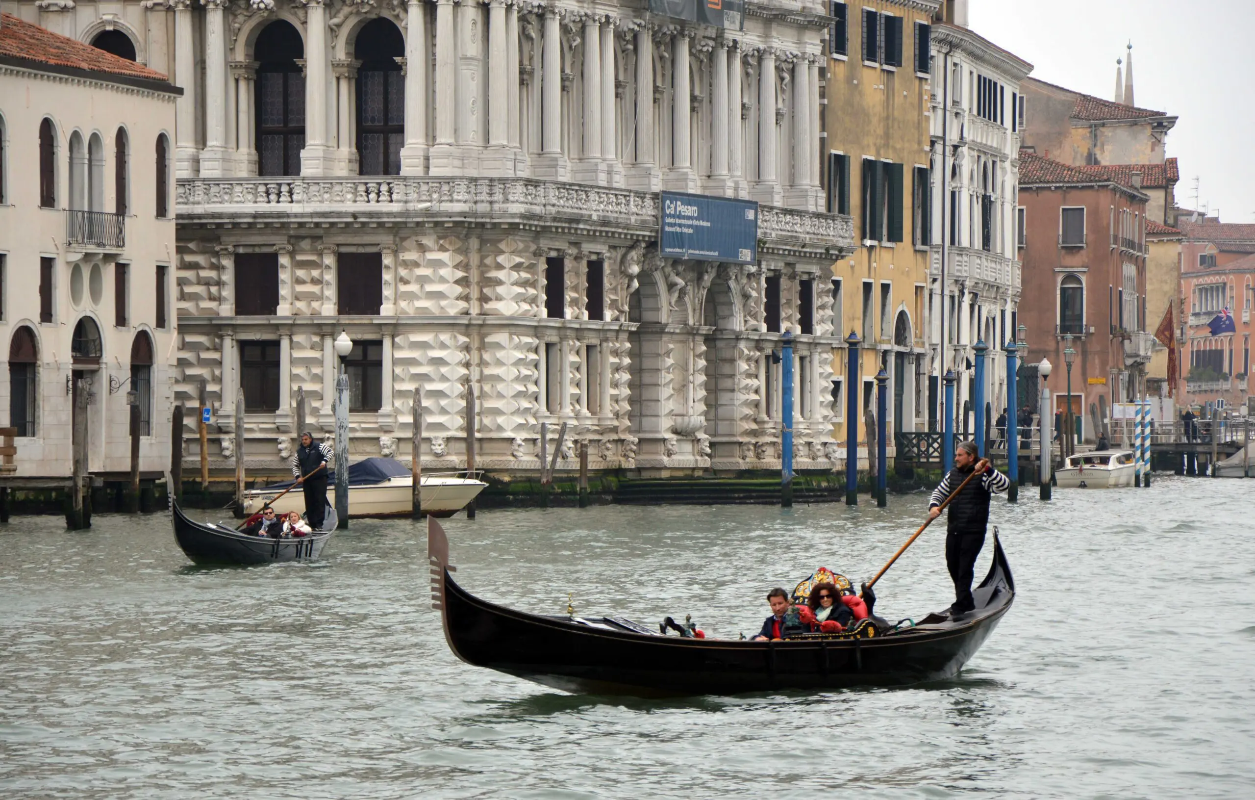 Real photograph of Ca' Pesaro on Venice's Grand Canal, home to the Museum of Oriental Art and the October 2026 Geographies of Tableware exhibition