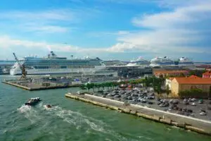 Authentic 2017 photograph of cruise ships at Venice's former large-ship terminal before the 2021 route restrictions