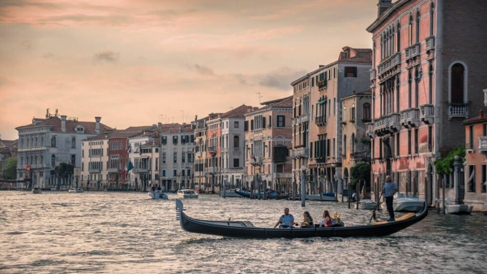 venice gondola grand canal