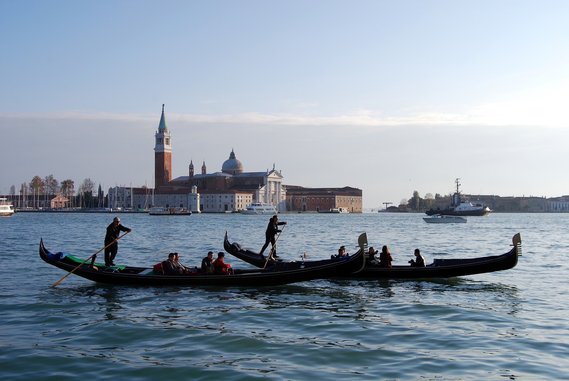 venice-472346_1920