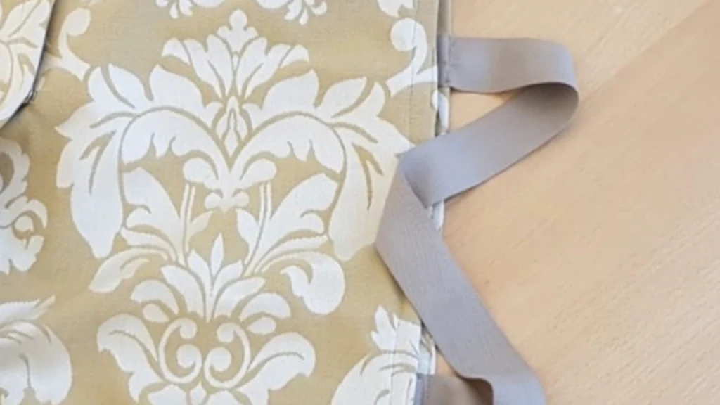 Venetian Sewing Experience: Create Your Own Masterpiece with Exquisite Fabrics
