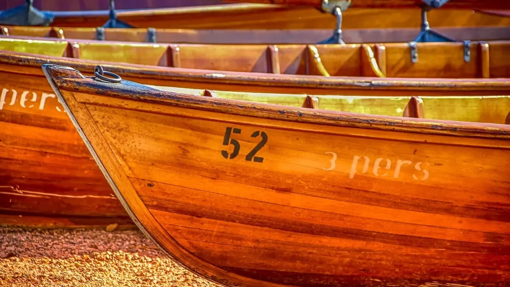 Venetian Rowing Experience: Learn to Row in a Venetian typical Boat